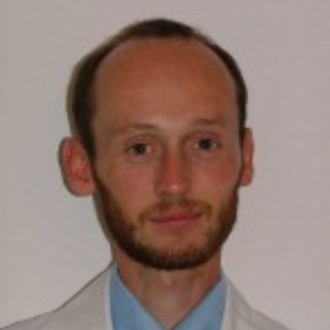 Dr. Michał Mączewski